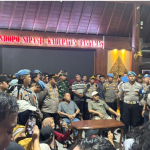 Penyerahan Kajian Tuntutan Prabowo-Gibran